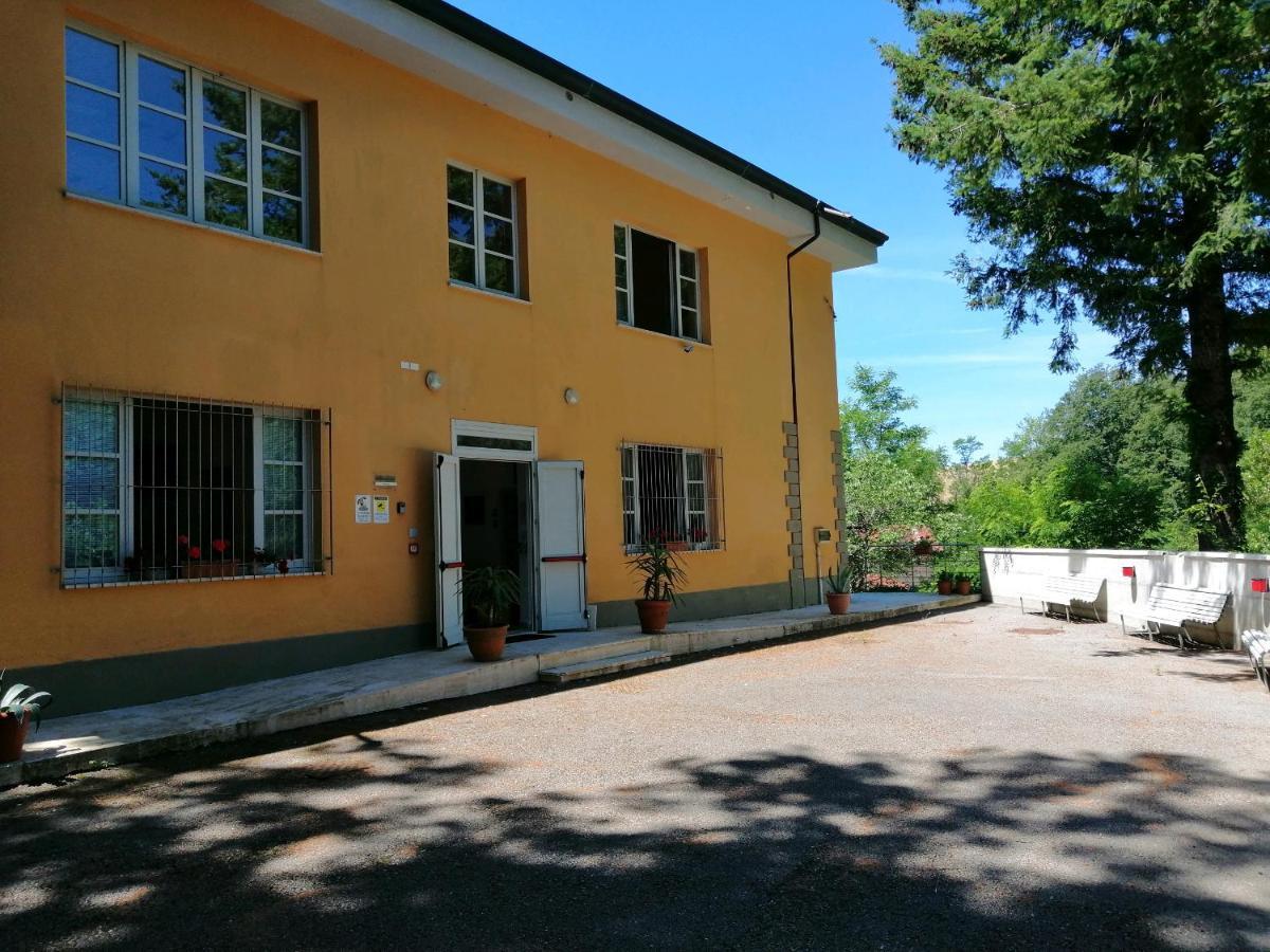 Ostello La Miniera Massa Marittima Exteriör bild