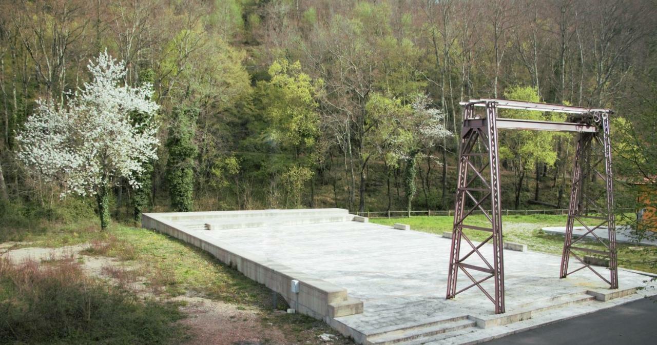 Ostello La Miniera Massa Marittima Exteriör bild